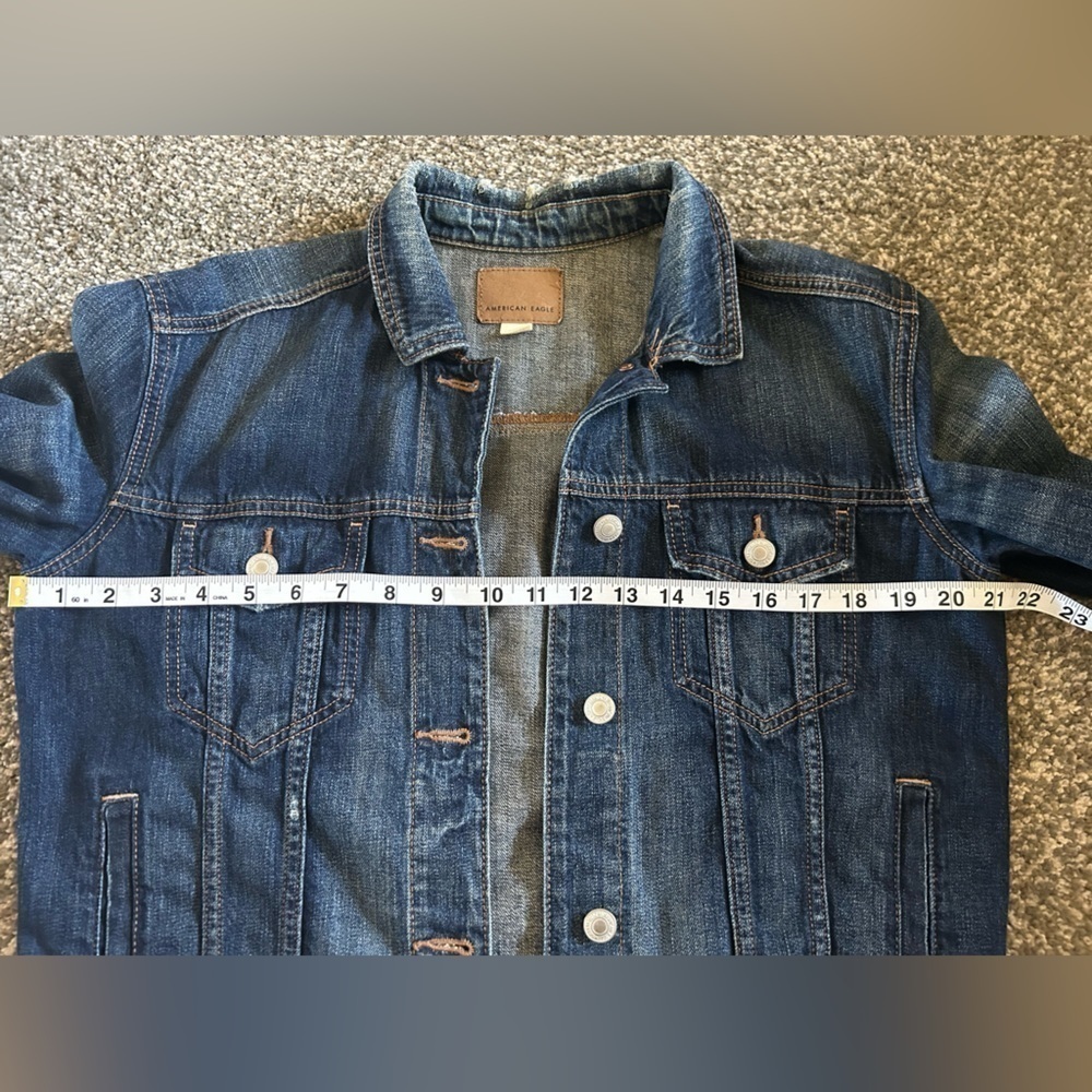 American Eagle Distressed Denim Jacket Small - Picture 6 of 9